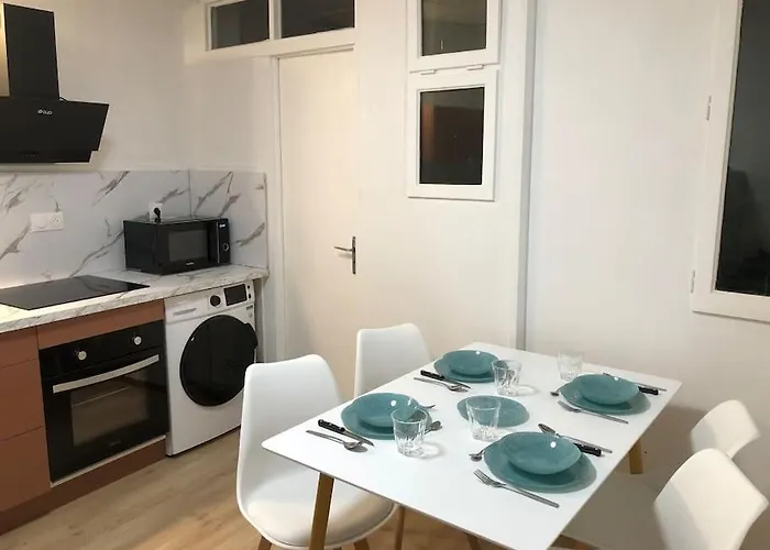 ღ Le Cypriano • T2 Au Centre De Avec Parking Valence (Drome)